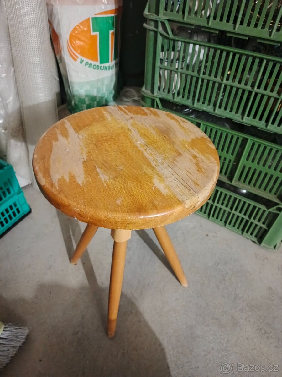 Otočná stolička ke klavíru - 2