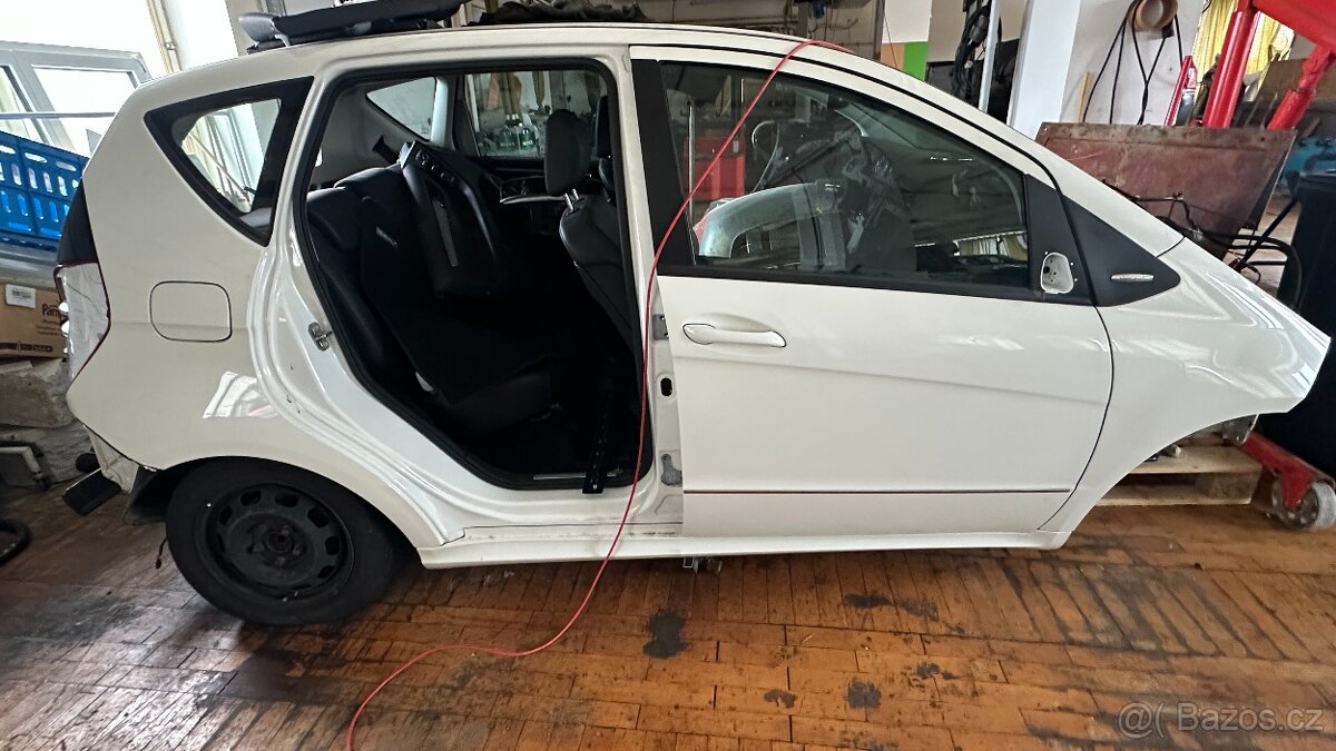 Mercedes-Benz Třídy A W169 - 2