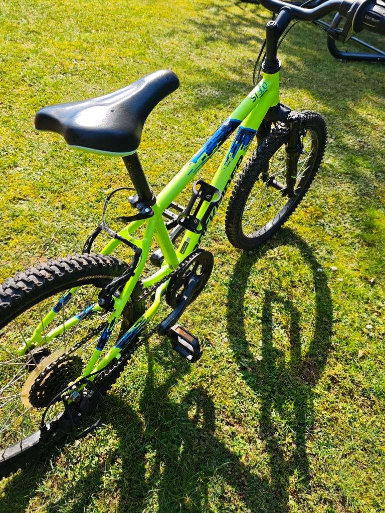 Dětské kolo 22" - 2