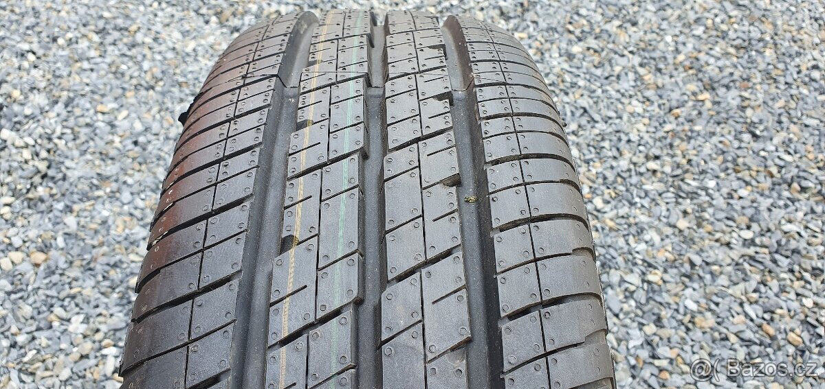 215/70r15 C Continental Vanco 2 - Letní 215/70/15 - 2