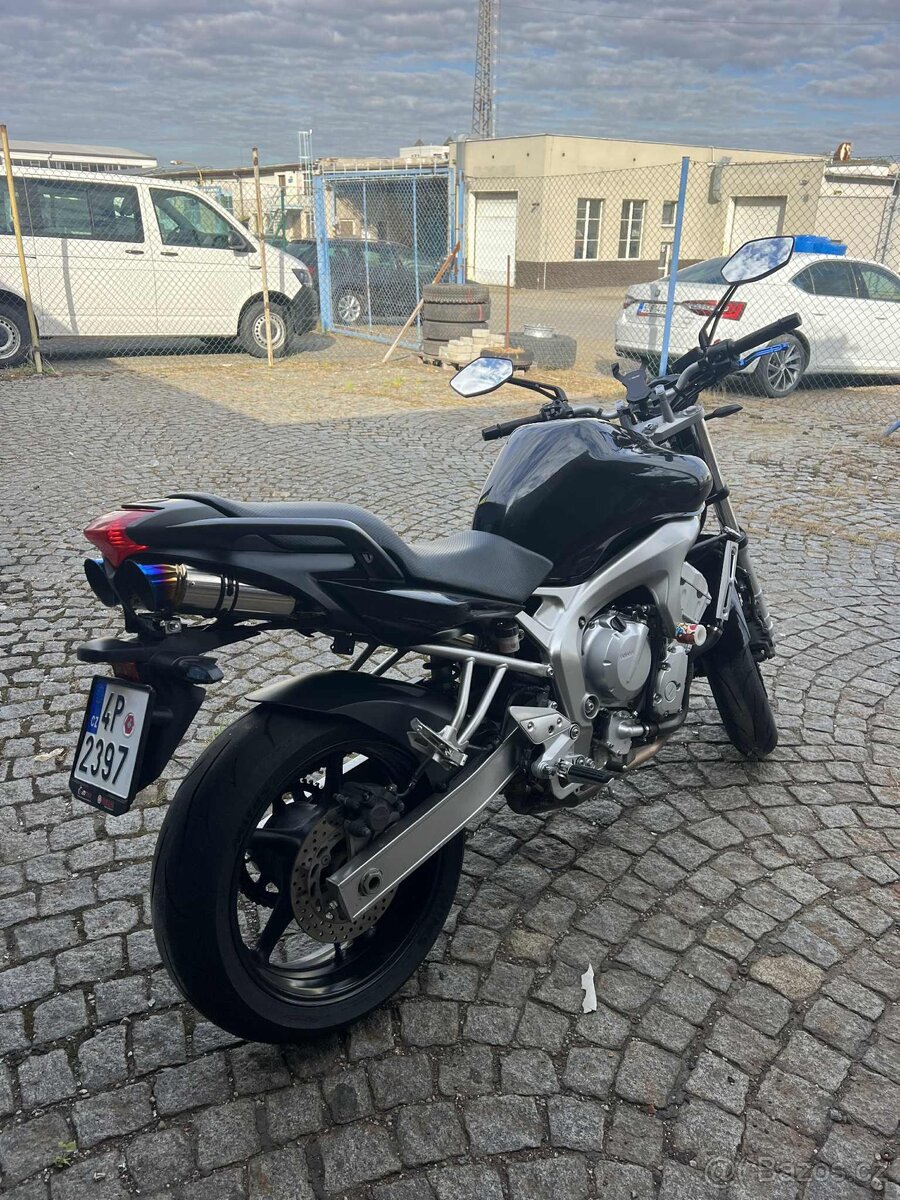 yamaha FZ6N - 2