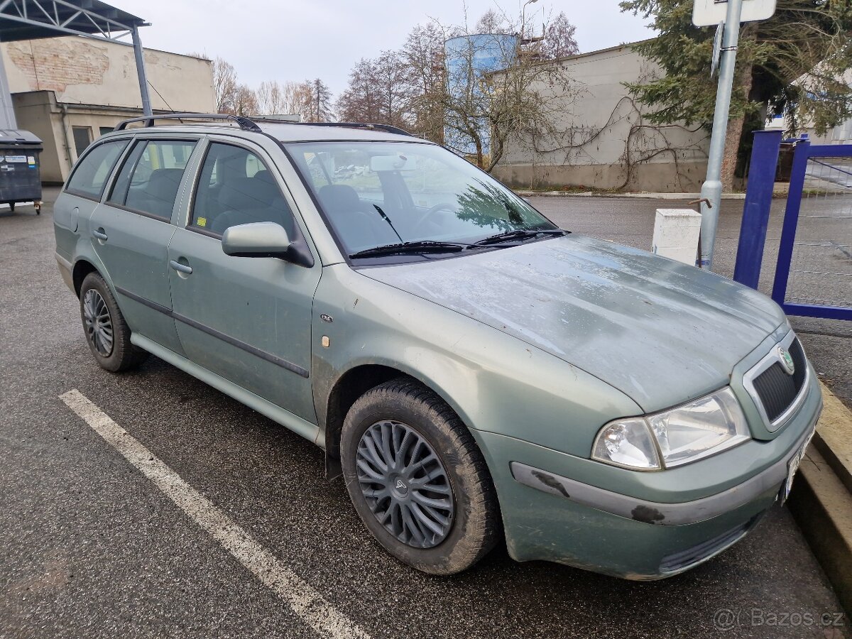 Škoda Octavia Combi 1.6 75kw - 2