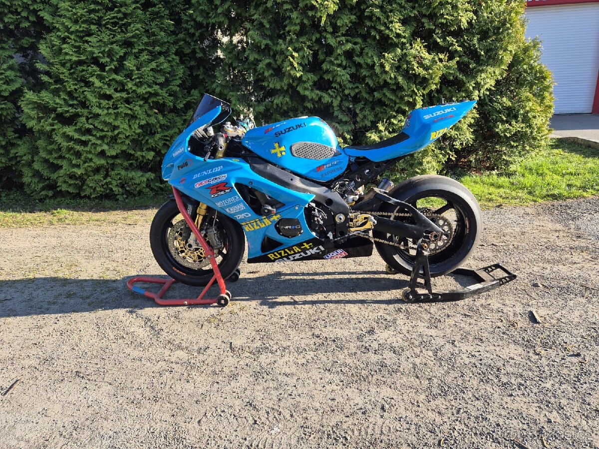 Suzuki 1000gsxr - 2