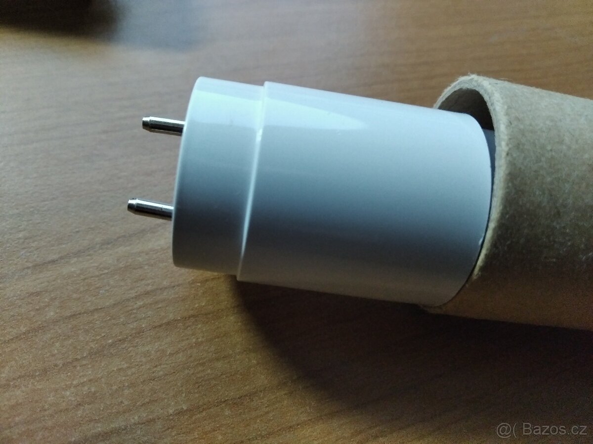 LED zářivka G13, 10 W - 2