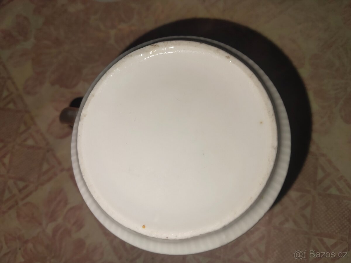 Starožitné hrnky - 2