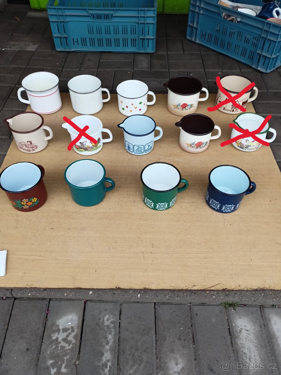 Smaltované nádobí,nádobí,plecháček,hrnek-1. - 2