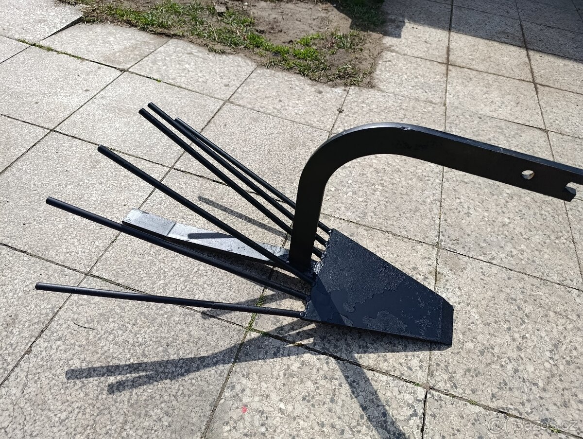 Prodám vyorávač brambor k Tera Vari systém - 2
