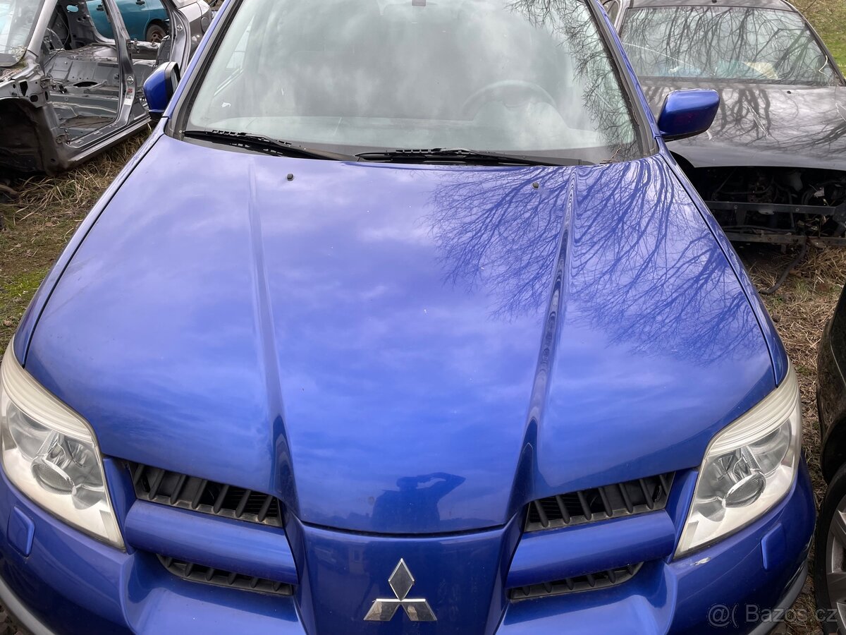 Mitsubishi outlander 2.4 díly - 2