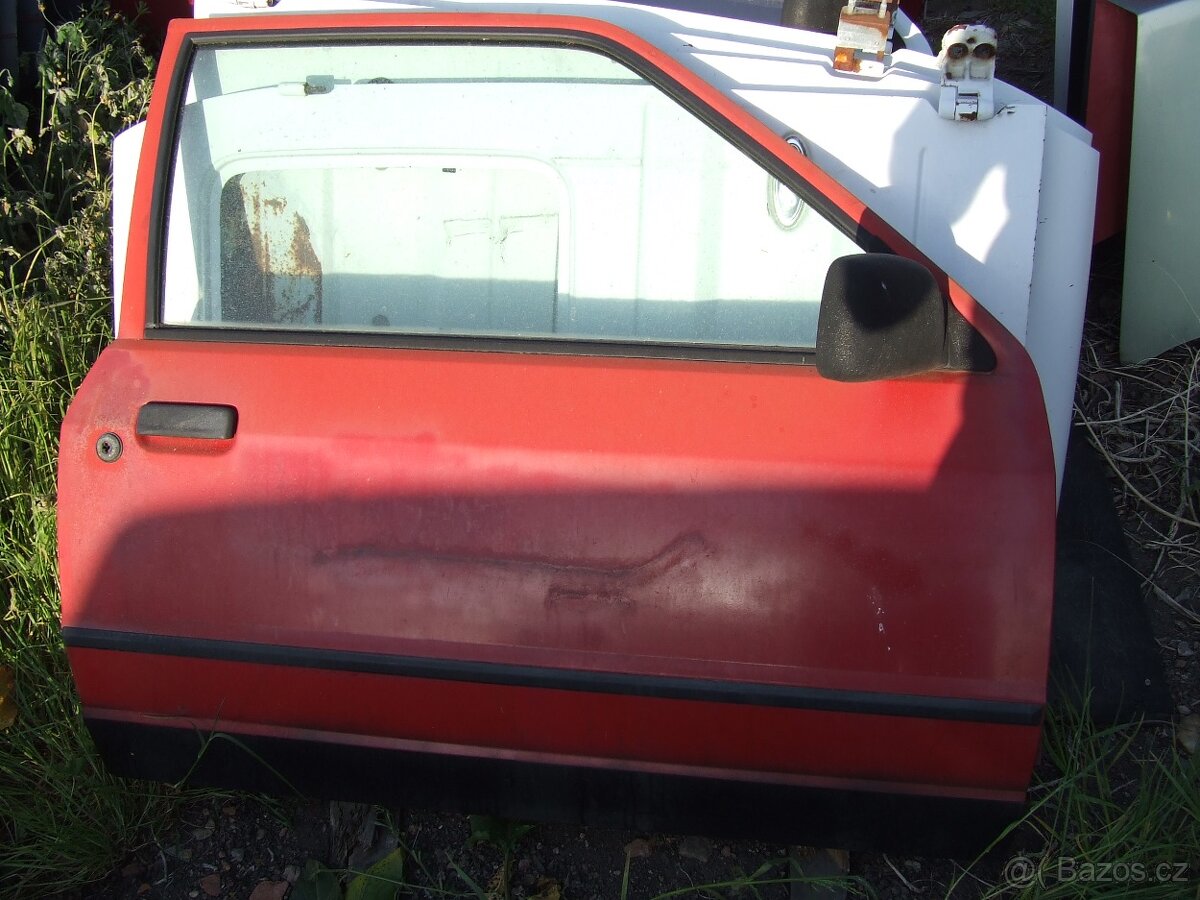 Náhradní Díly Escort Mk4 86-90 - 2