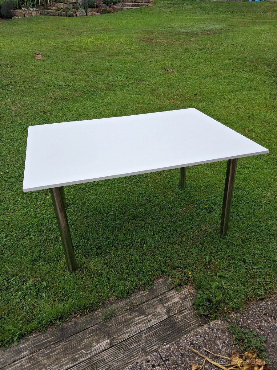 Bílí stůl - 2
