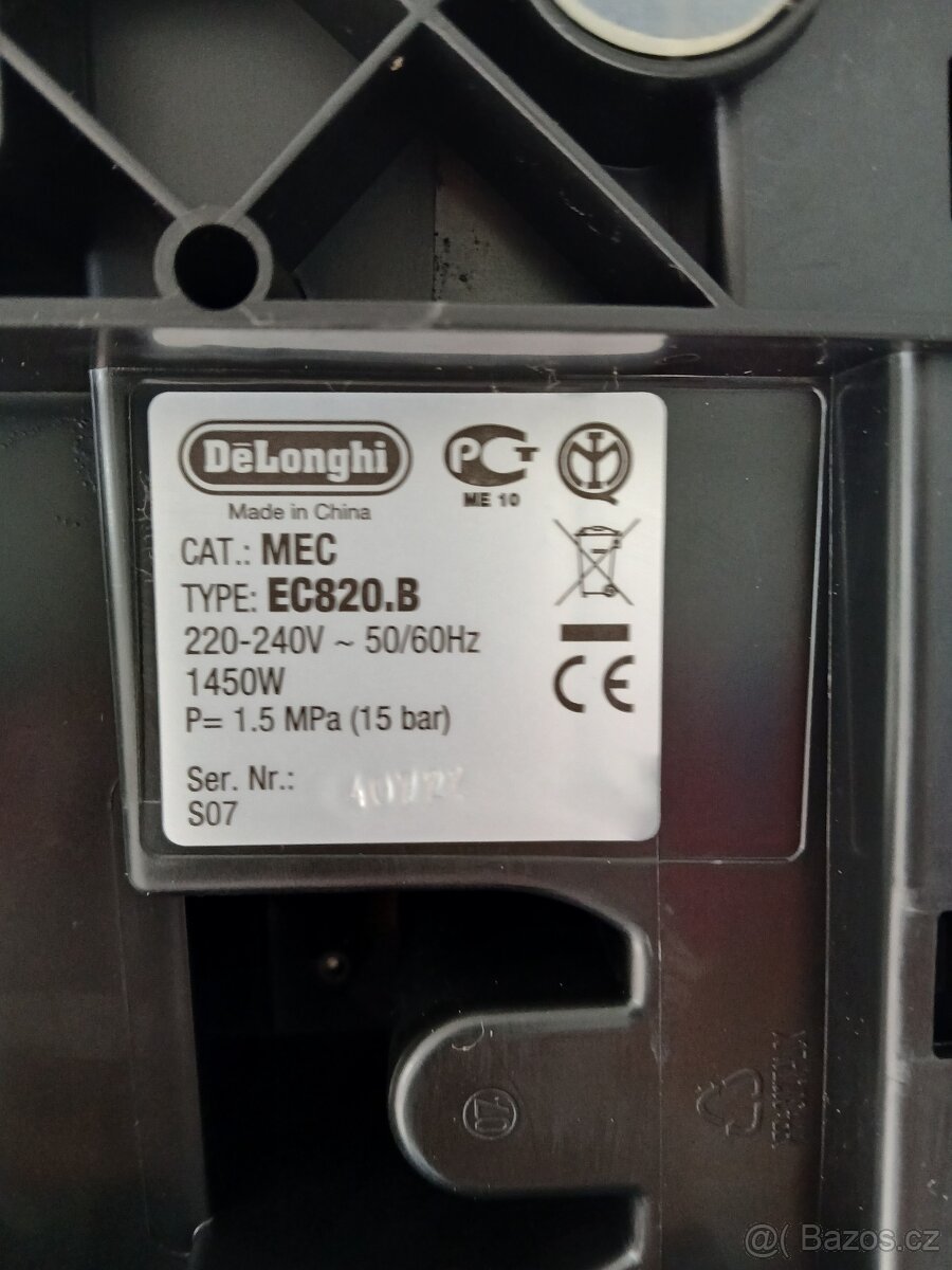 DeLonghi kávovar EC820B páka - 2