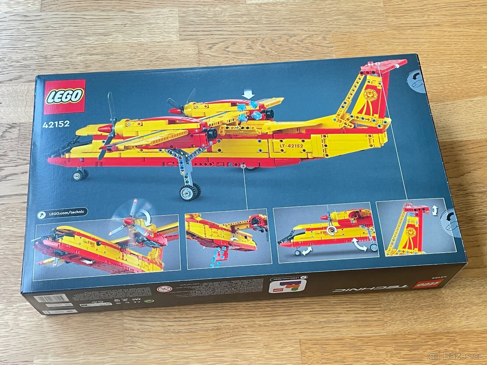Lego Technic 42152 - Hasičský letoun - 2