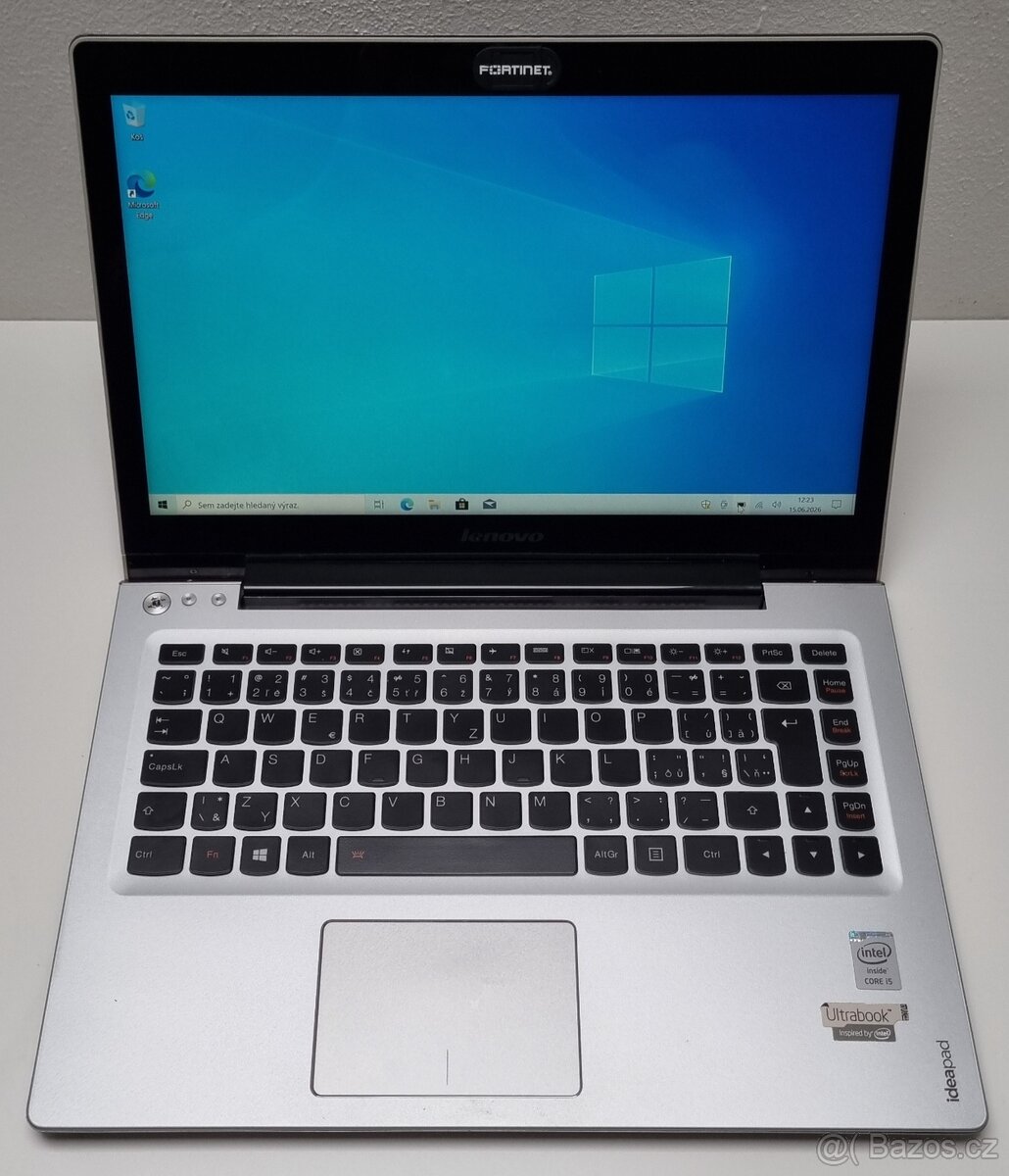 Lenovo IdeaPad U330 Touch - 2