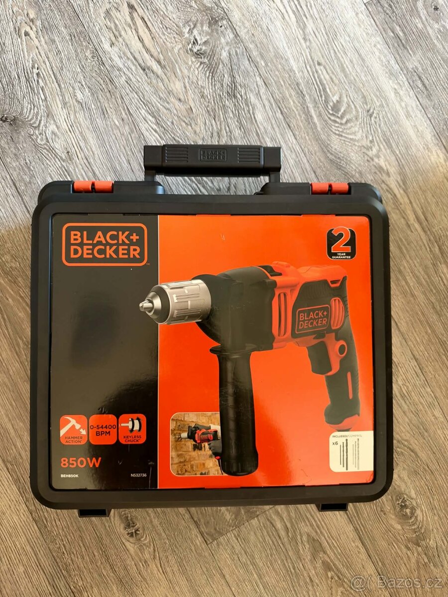 BLACK+DECKER Příklepová vrtačka 850W v kufru - 2