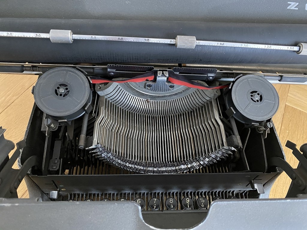 Retro psací stroj ZETA - 2