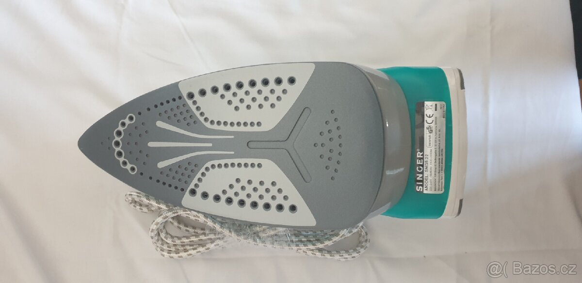 Nová napařovací žehlička Singer - 2