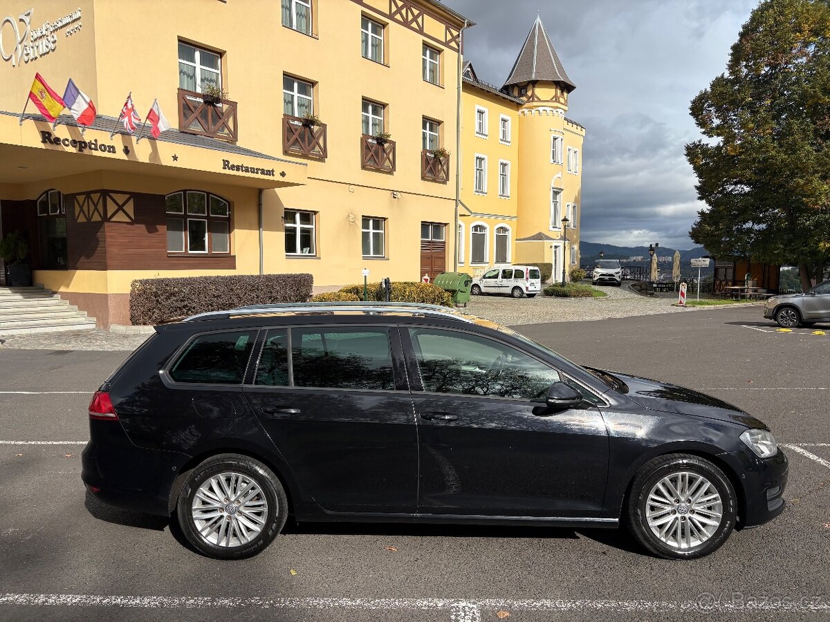 VOLKSWAGEN GOLF VII 1.6TDI PARKASSIST - 2