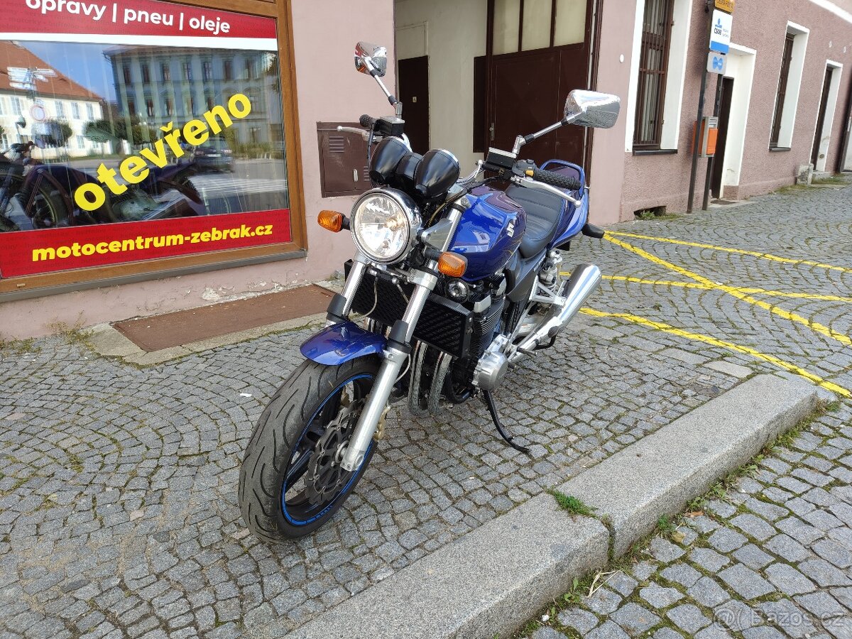 Suzuki GSX 1400i - 2