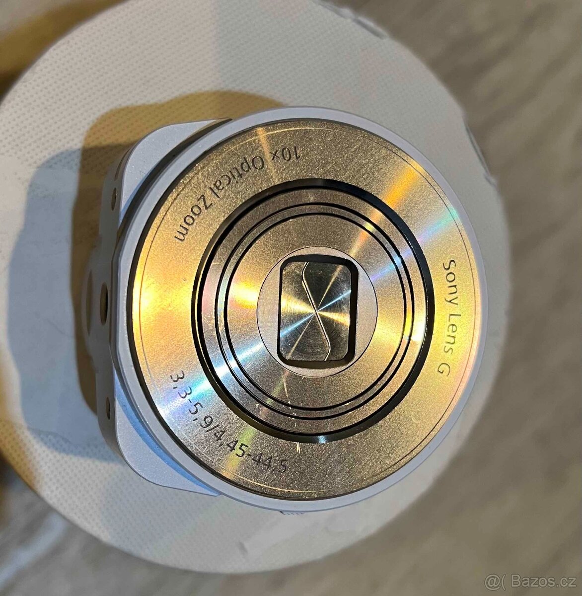 Sony Cyber-shot DSC-QX10 – chytrý objektiv pro mobil - 2