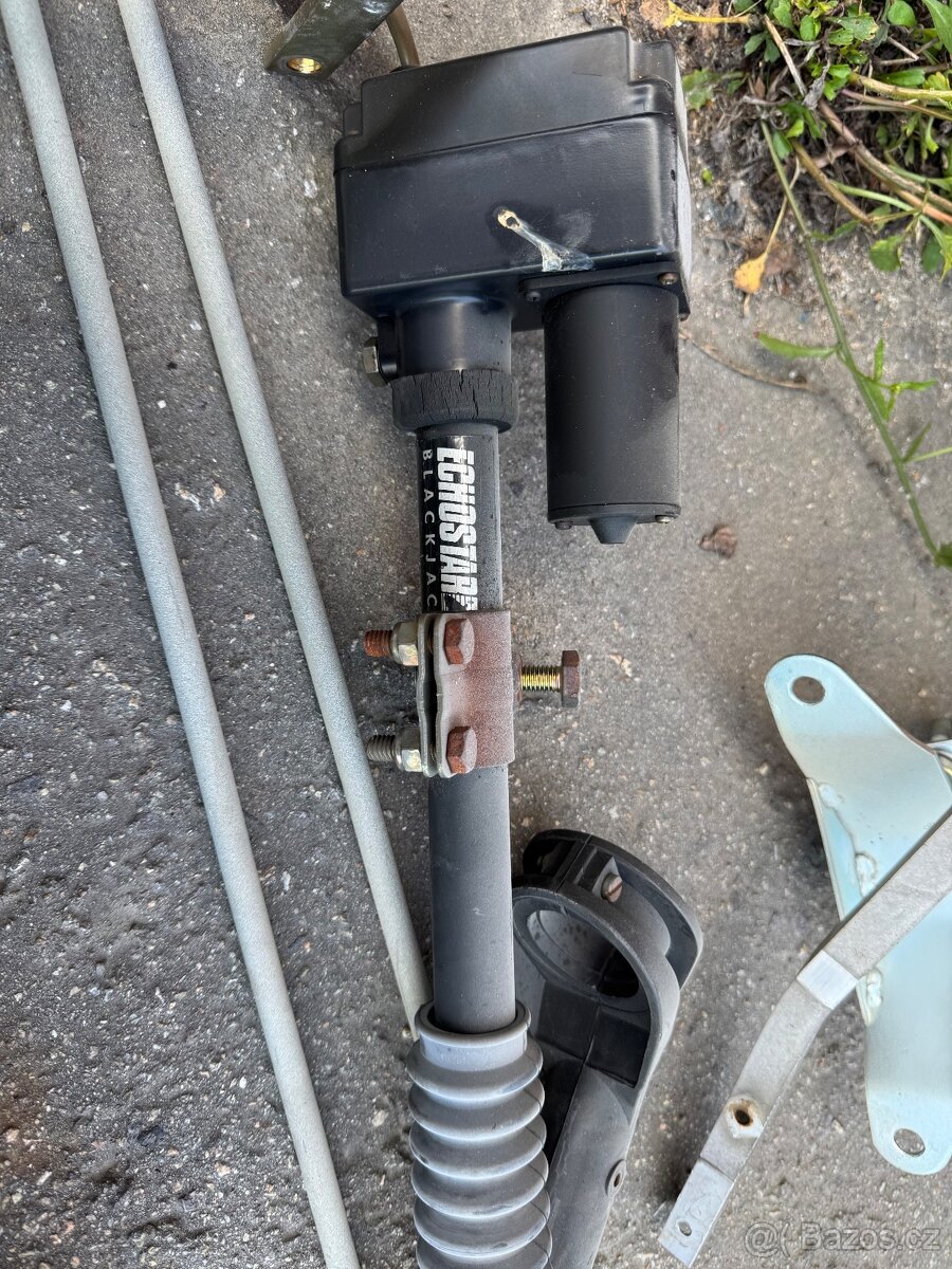 Satelitní anténa-motorická - 2