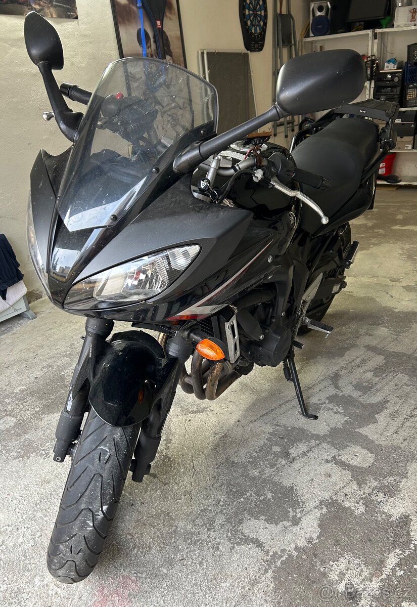 YAMAHA FZ6 Fazer S2 - 2