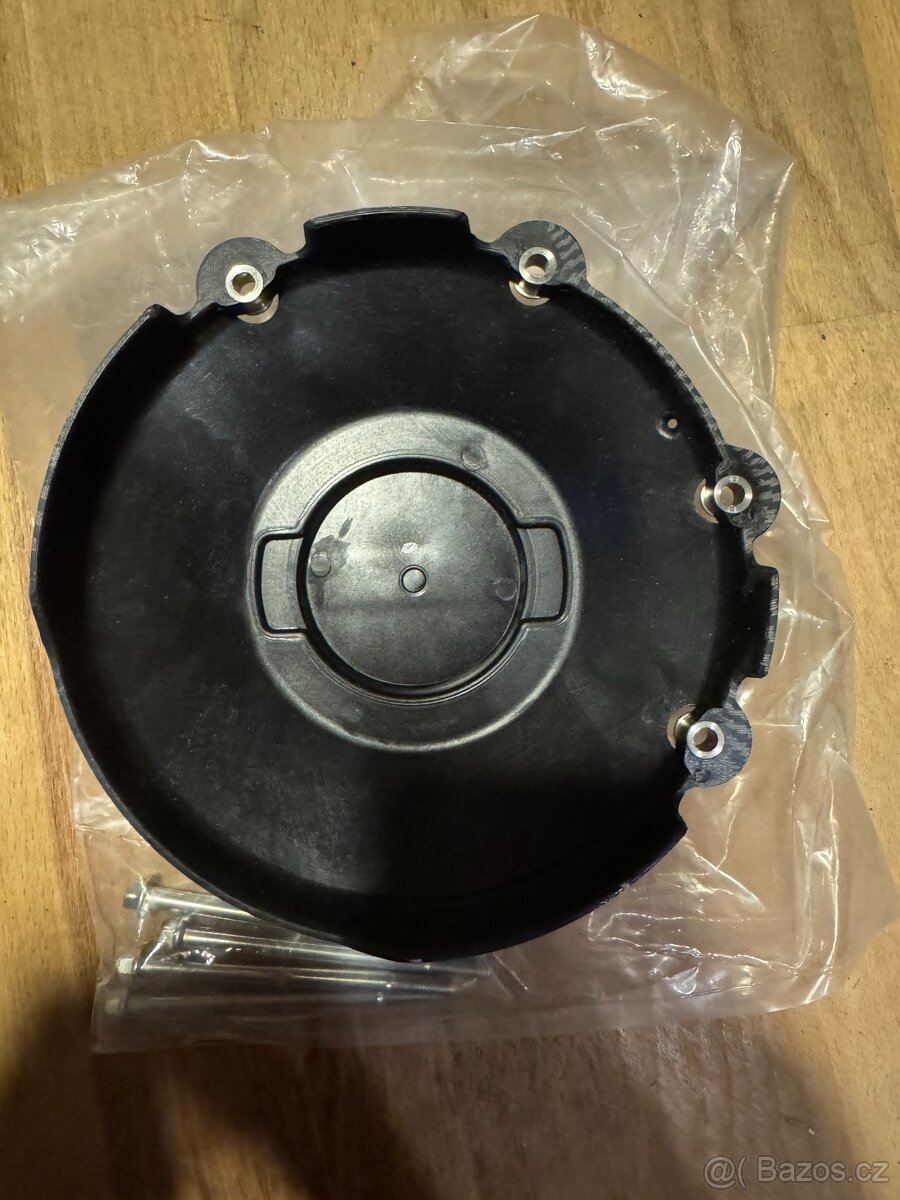 Kryt/protektor spojkového víka motoru na Ducati Monster - 2