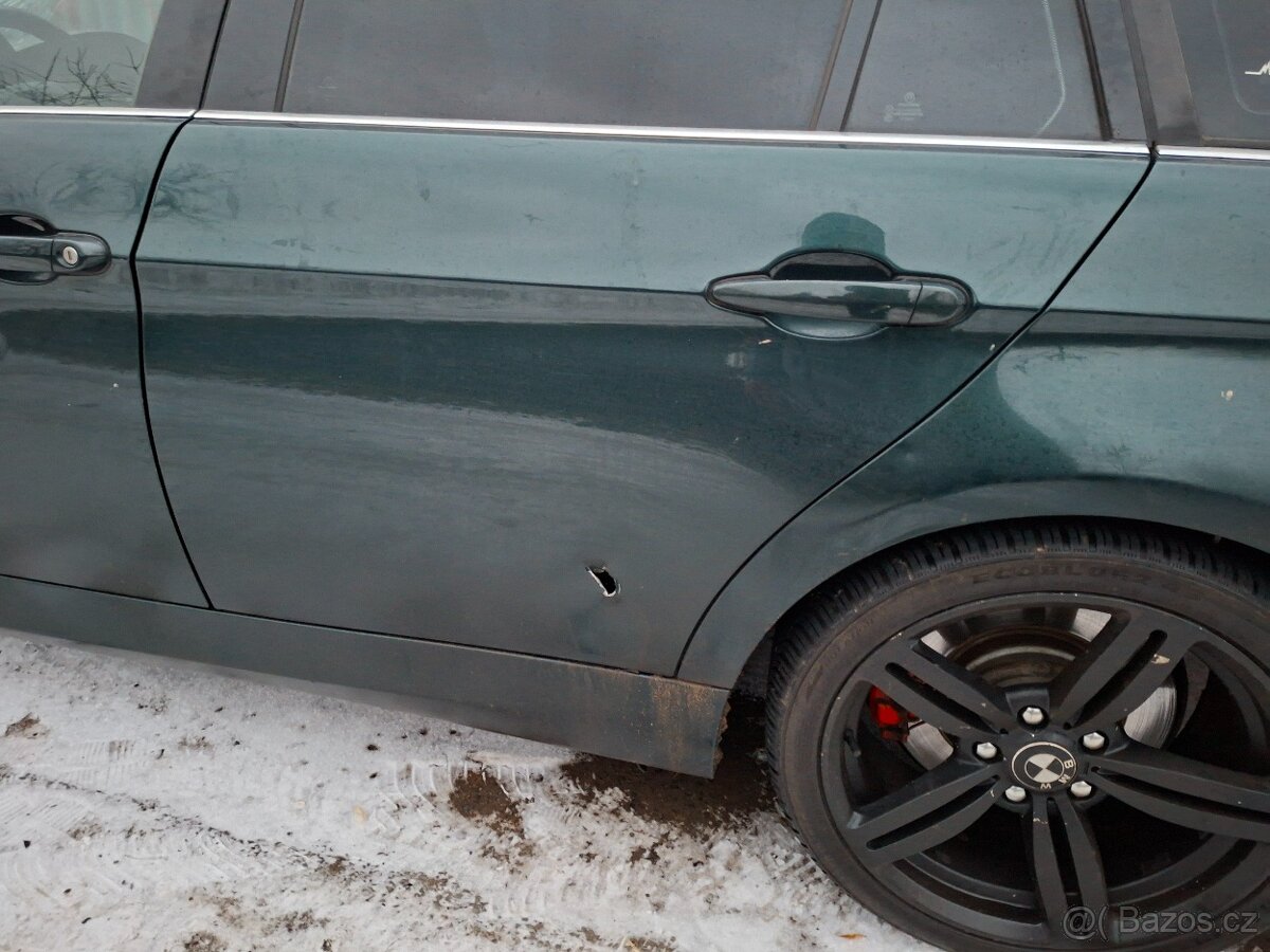 BMW e91 330d 2008 - Na náhradní díly - 2