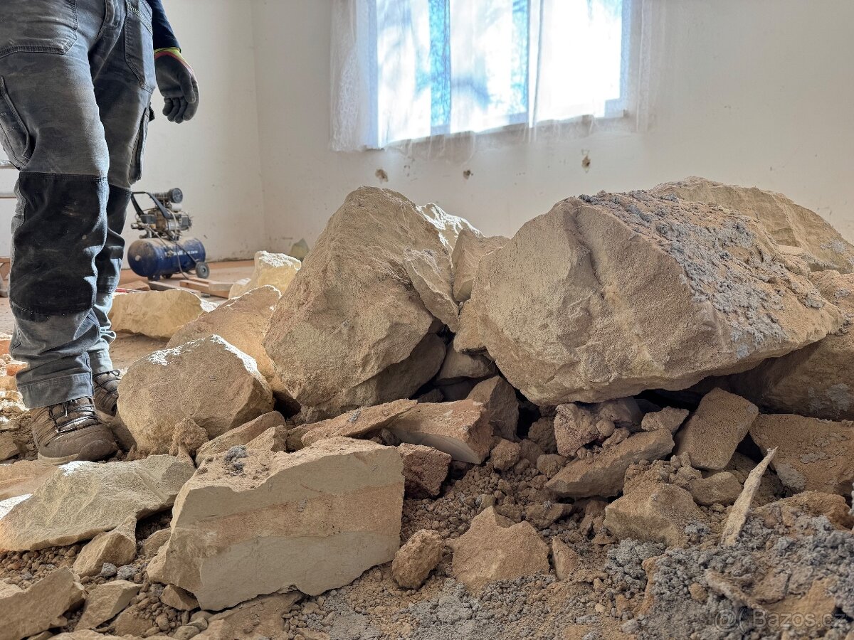 Kameny vápenec - pískovec - 2