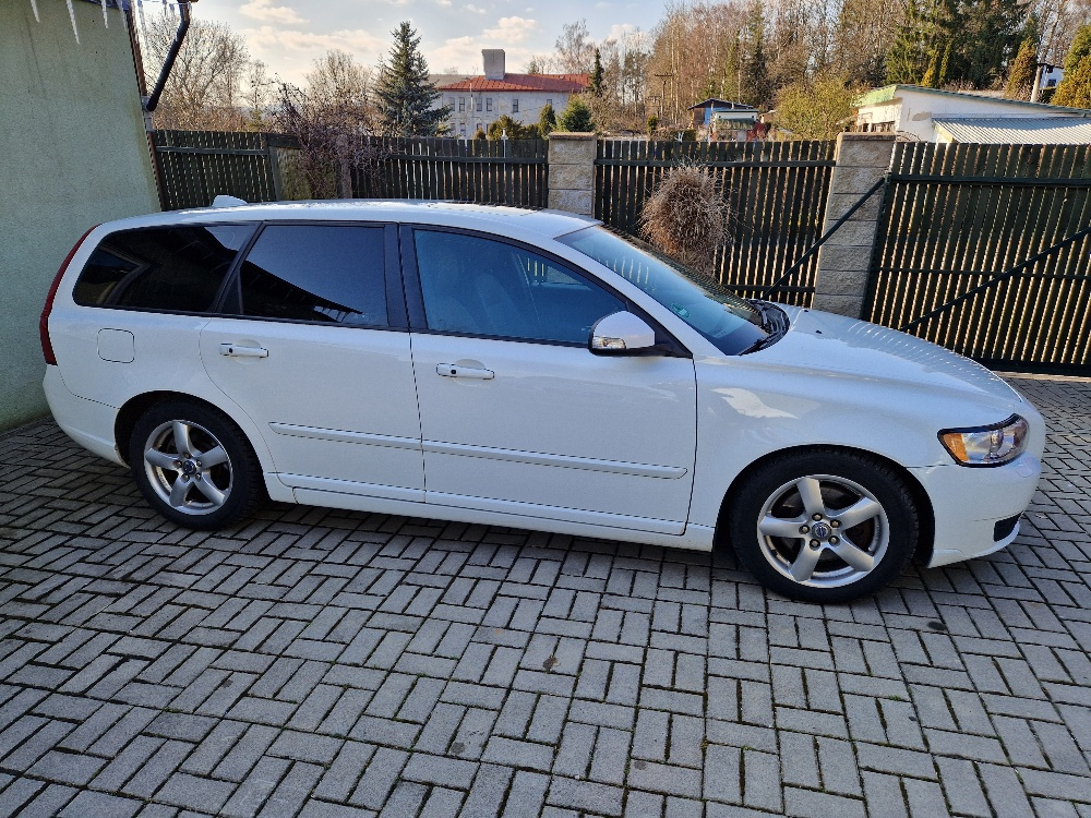 Volvo V50 D3 150k automat 2011 - 2