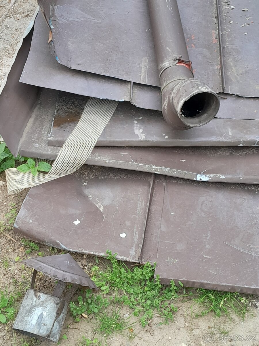 Střešní plechy, okapy, svody apod. - 2