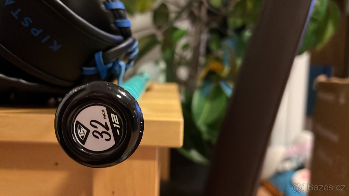 Softbalove vybaveni - 2