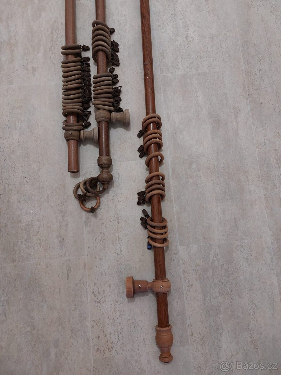 GARNYŽE - DŘEVO - 2