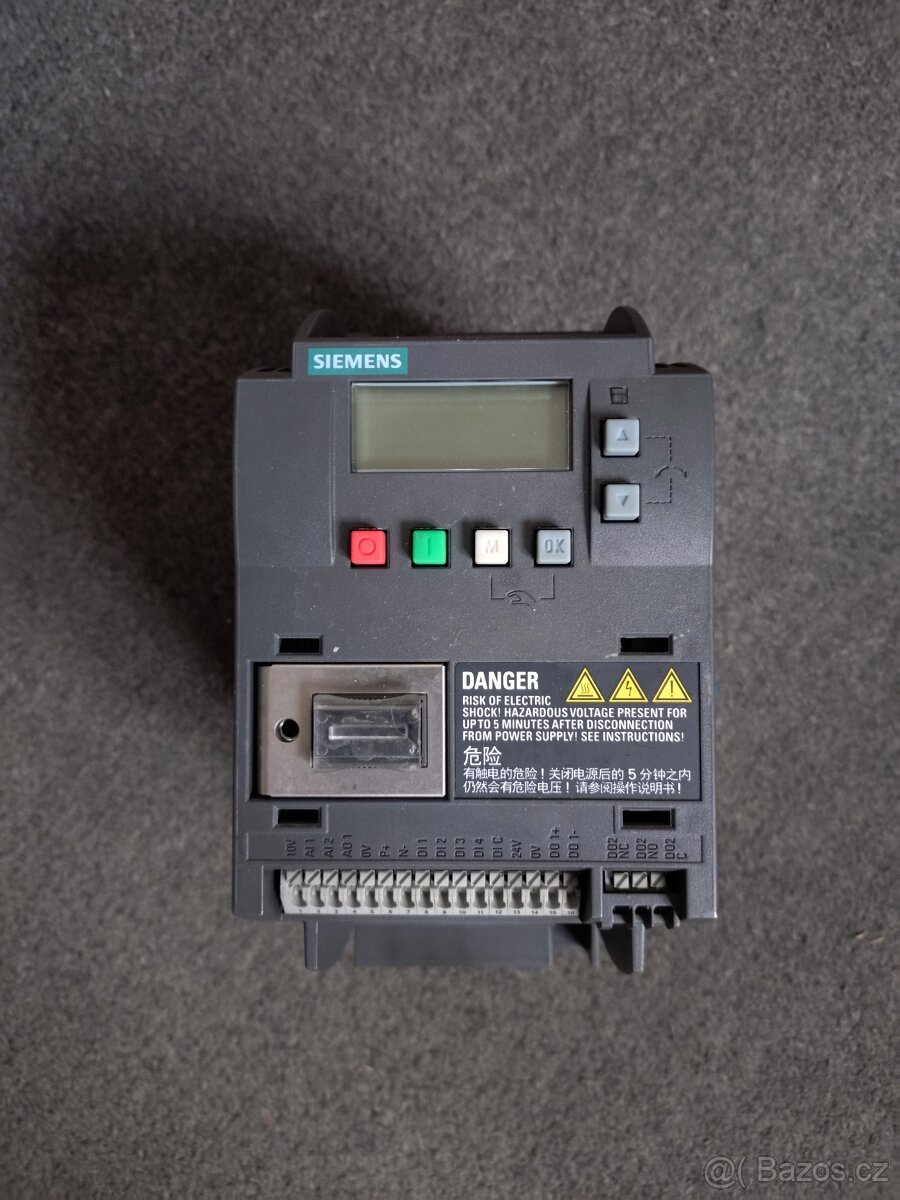 Frekvenční měnič 2,2kW - 2