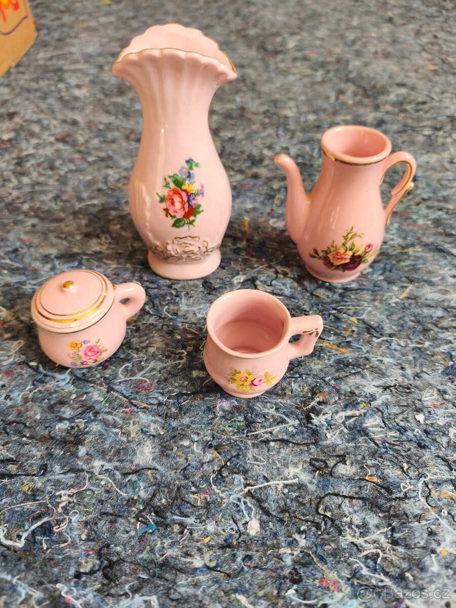 Růžový porcelán - 2