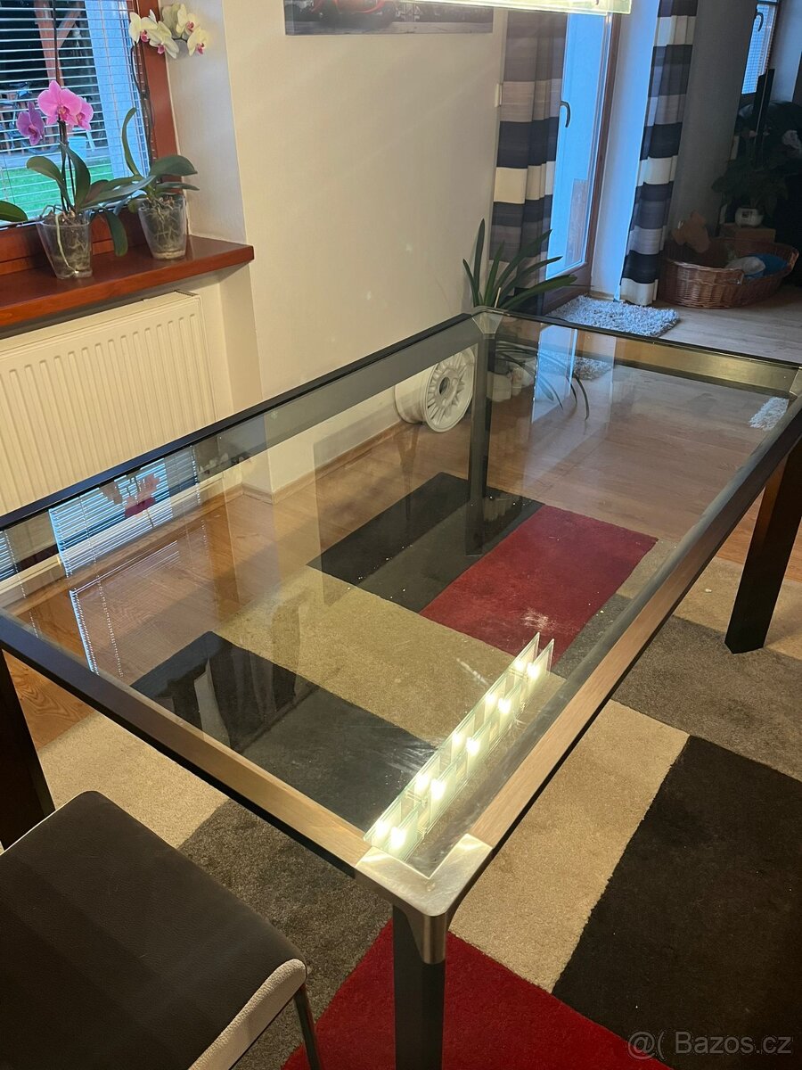 kuchyňský stůl - 2