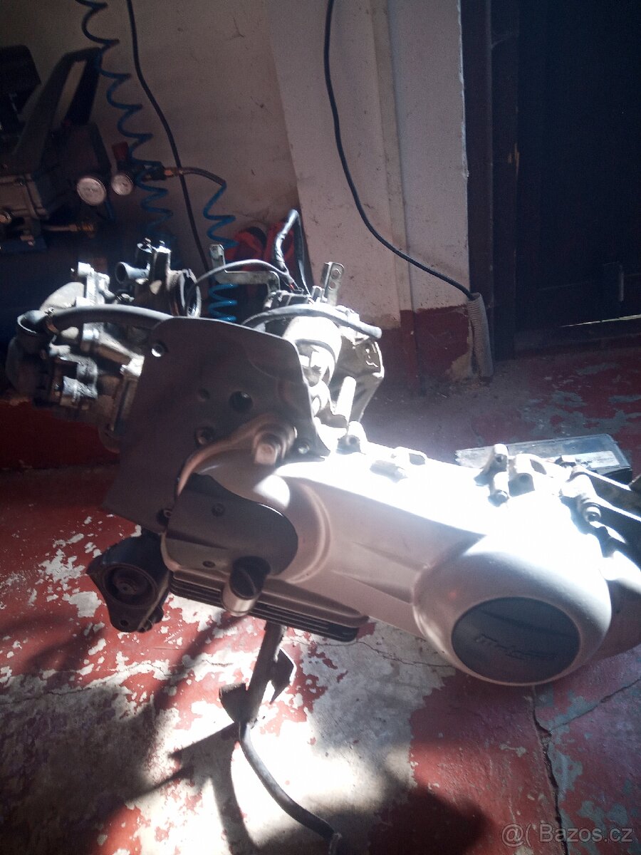 Motor Piaggio 250i. - 2