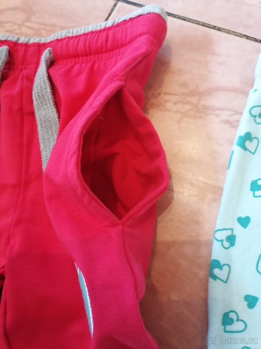 Dívčí tepláky vel. 122,110-116zn.Wolf,Lupilu - 2