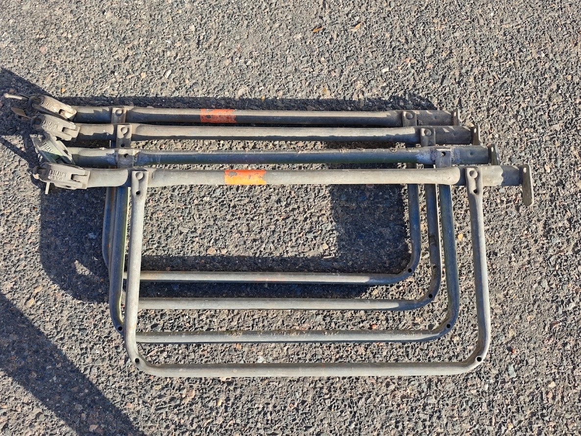 Prodám Layher 1,09 + dvojité boční zábradlí 1,09 - 2