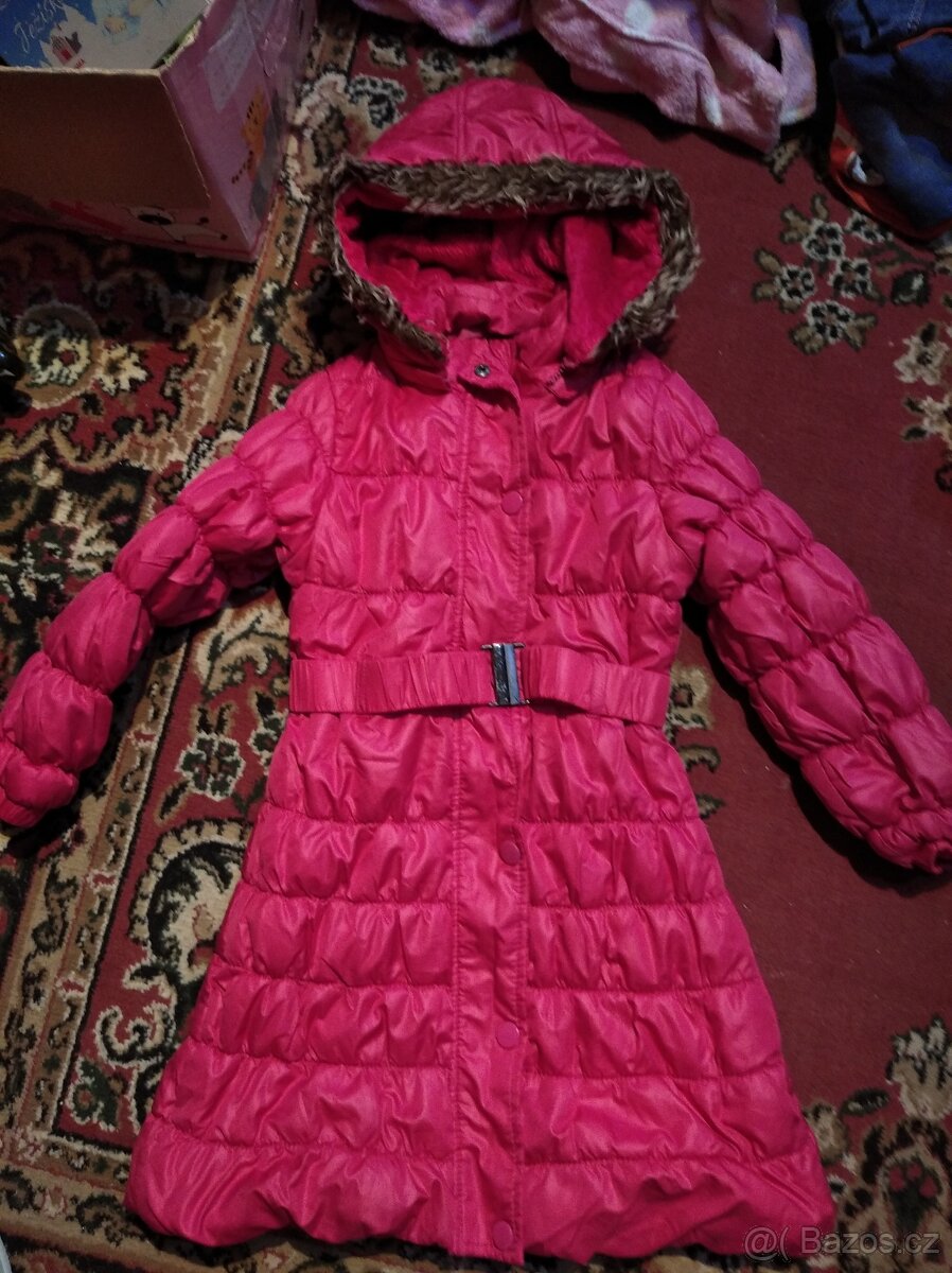Dívčí zimní bunda, vel. 7/8 let - 2