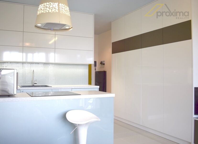 Pronájem bytu 1+kk s lodžií, ul. Fr. Ondříčka, České Budějov - 2