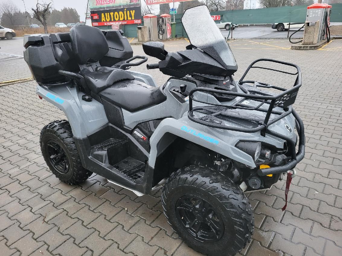 Can-am Outlander MAX 570(650)DPS, r.v.10/2022, naj 1422km - 2