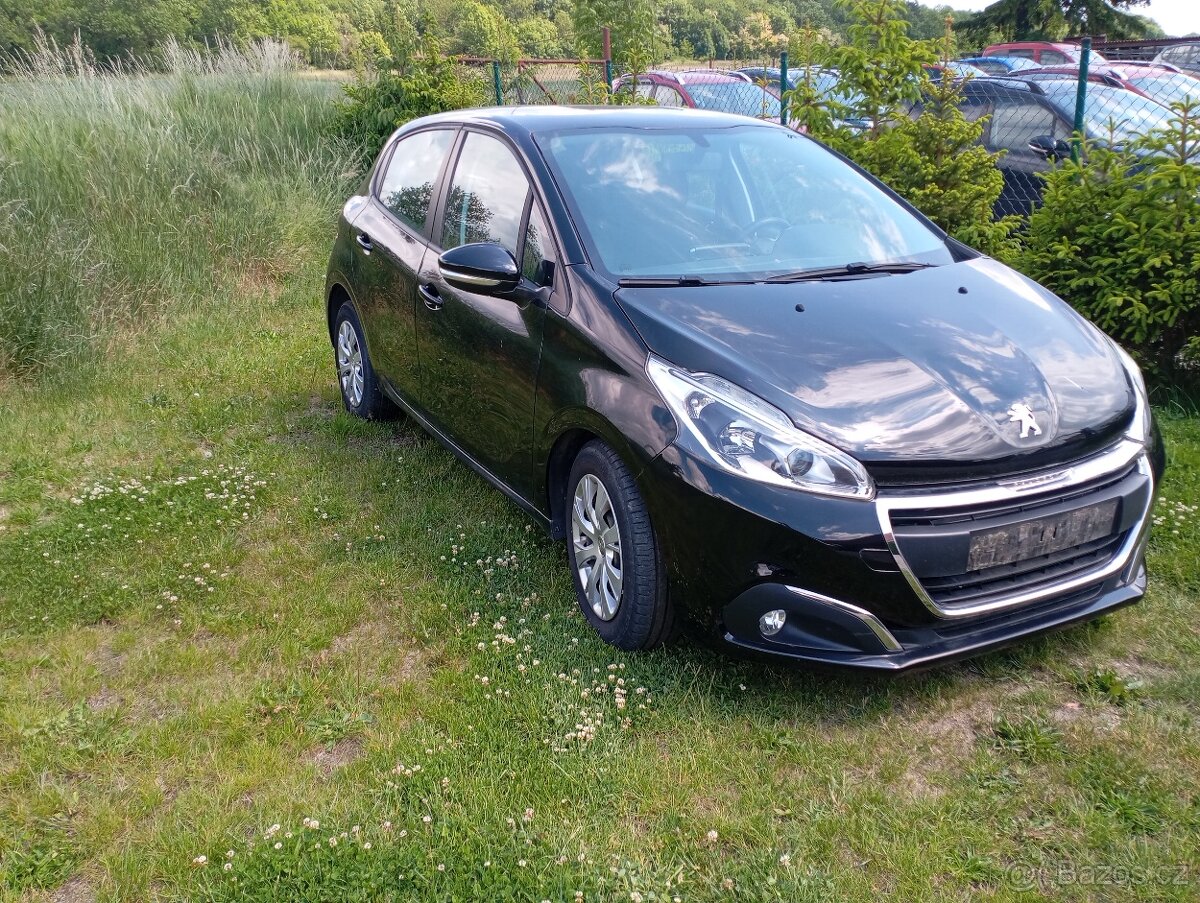 Peugeot 208 I generace ND - 2