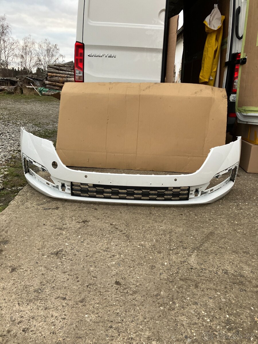 predni naraznik skoda octavia 4 IV bily pdc - 2