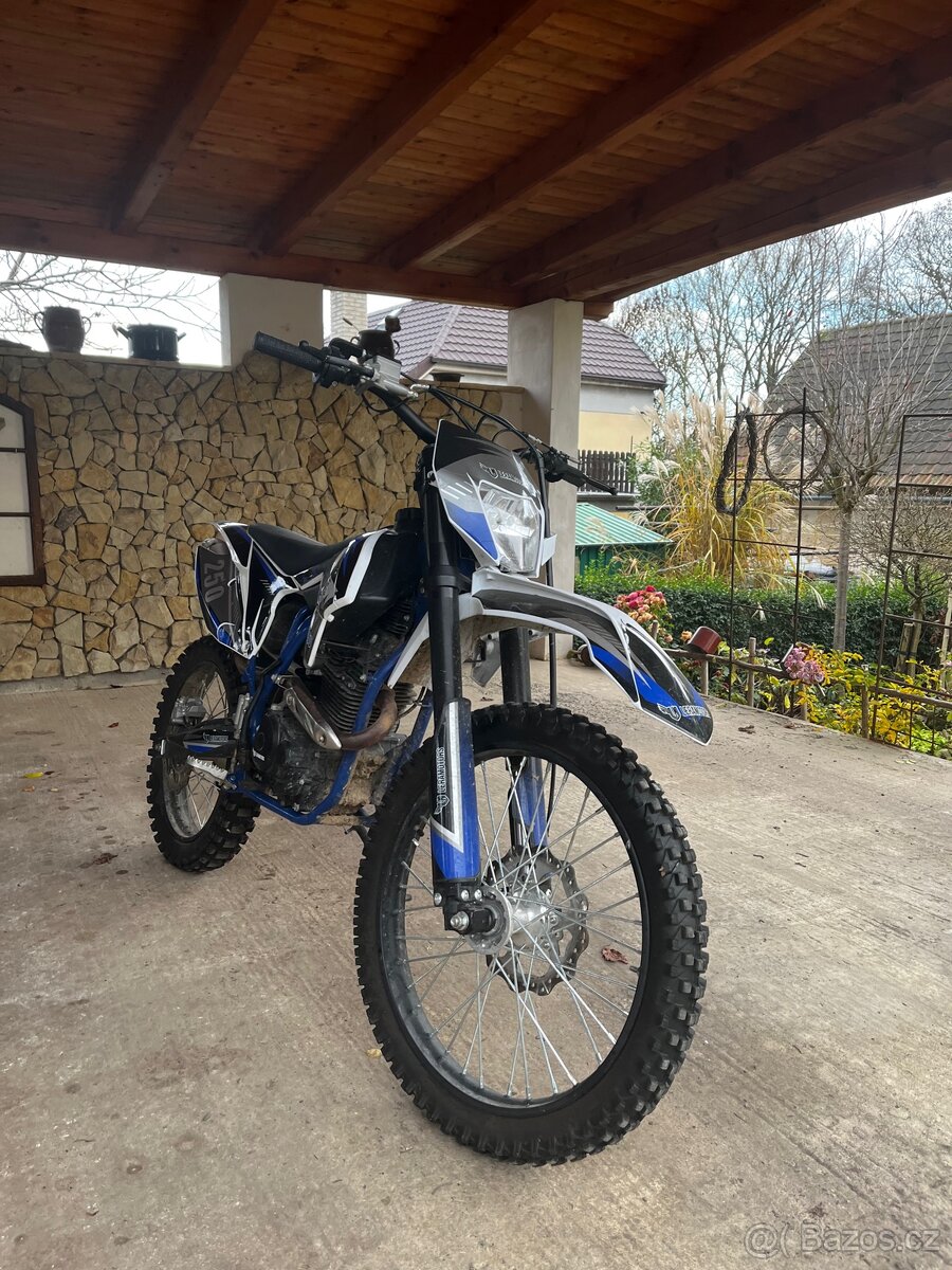 Prodávám motorku 250 cross :) - 2