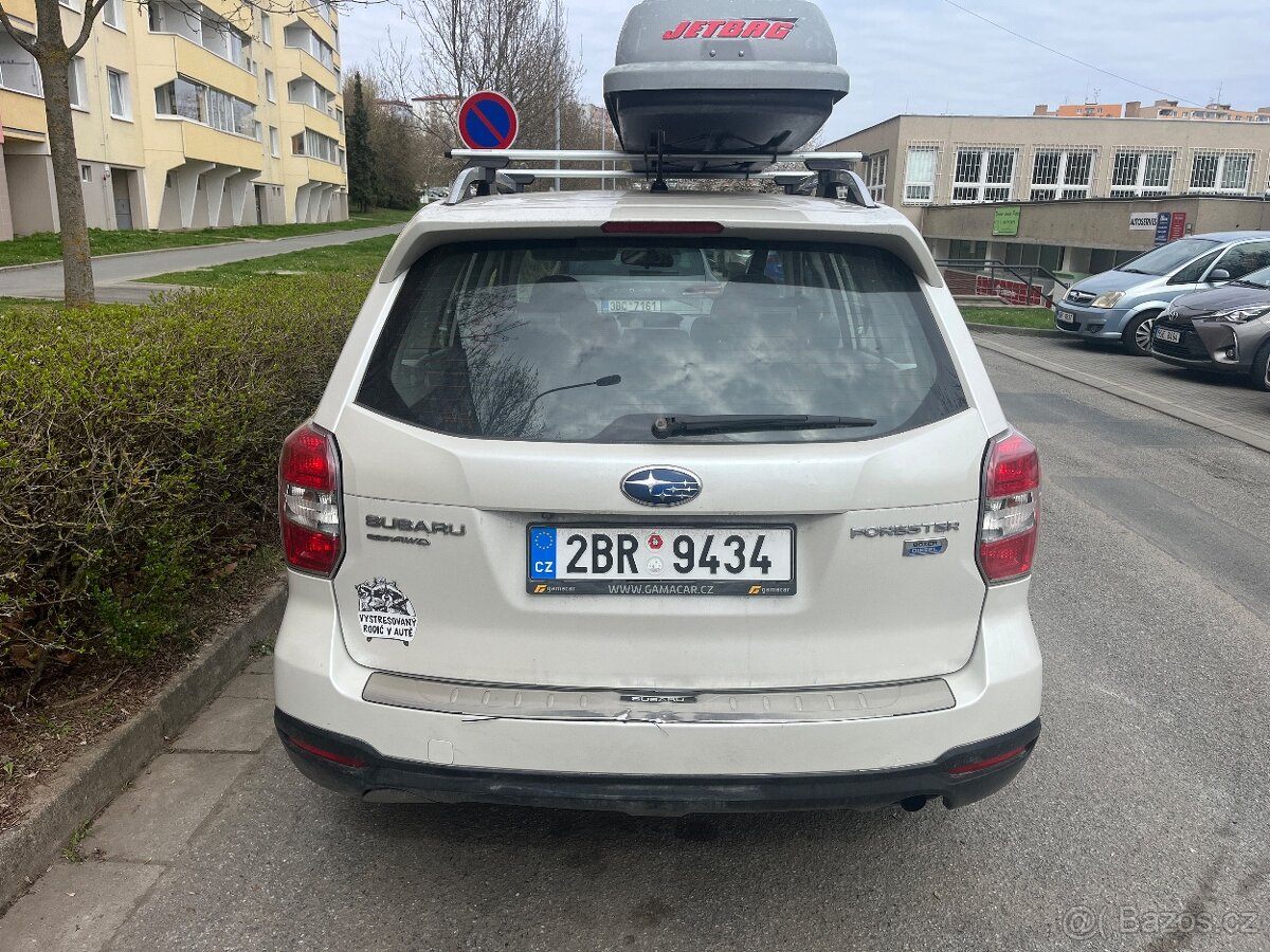Subaru Forester AWD - 2