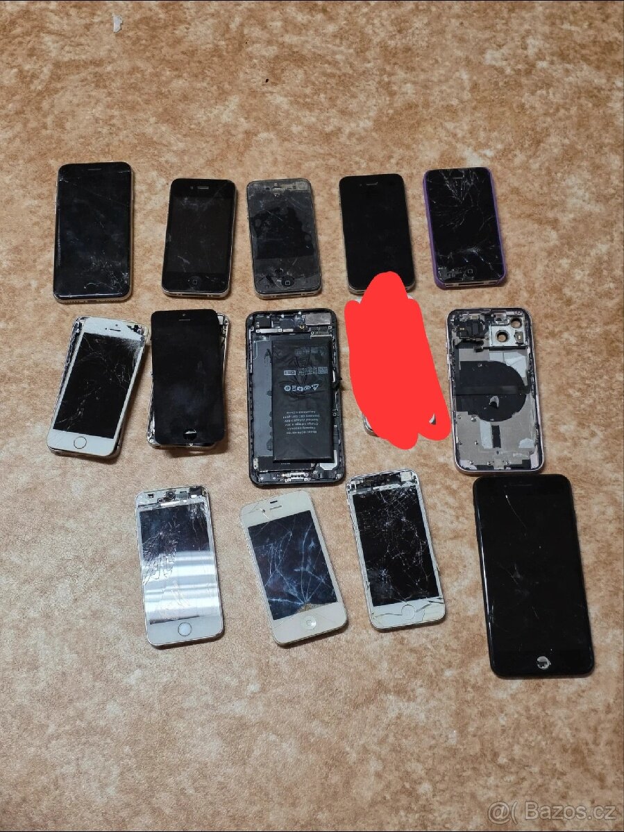 iPhony na diely/opravu, do zbierky... - 2