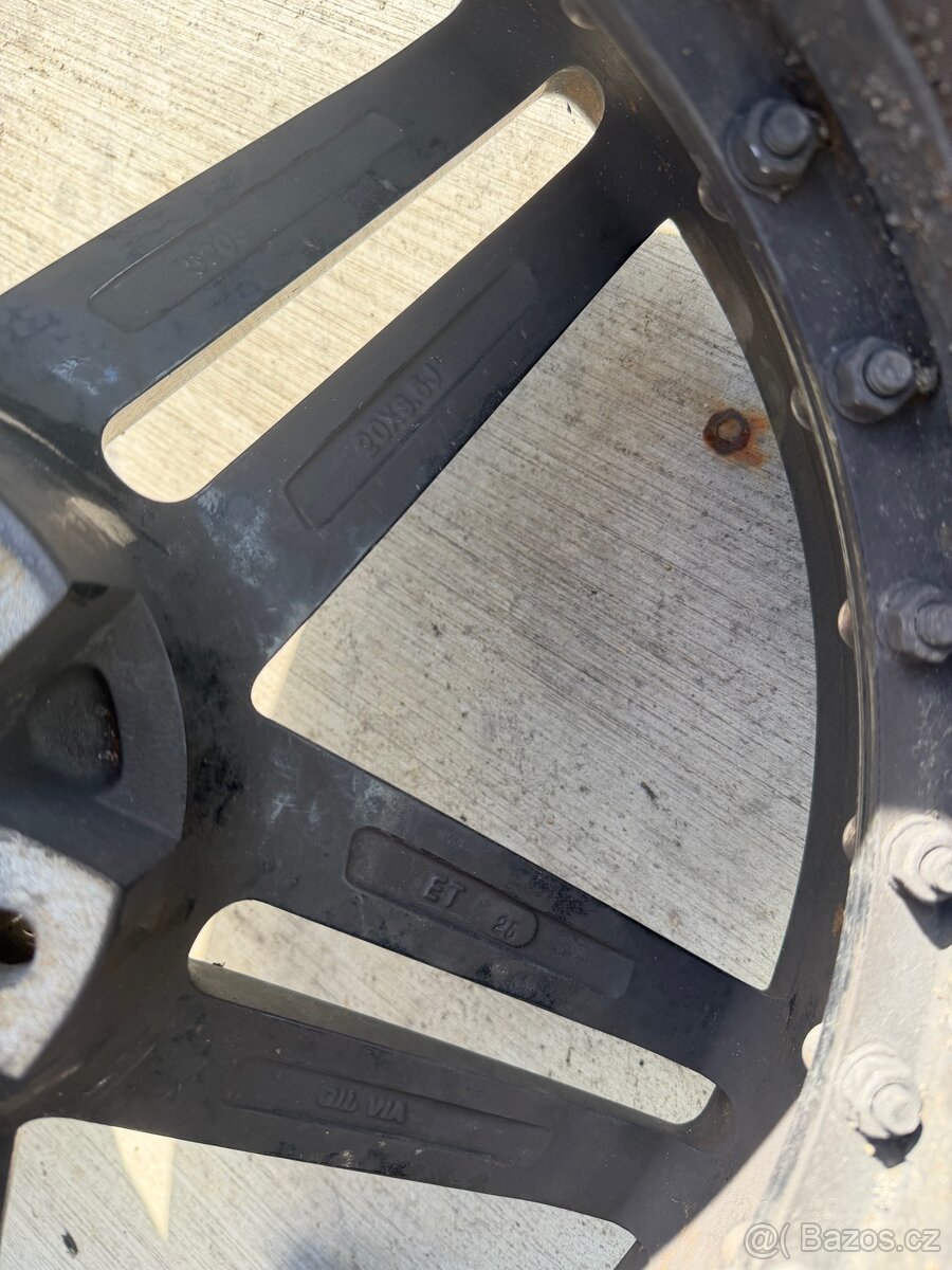 Kola 20” Ford Mustang 2017 - 2