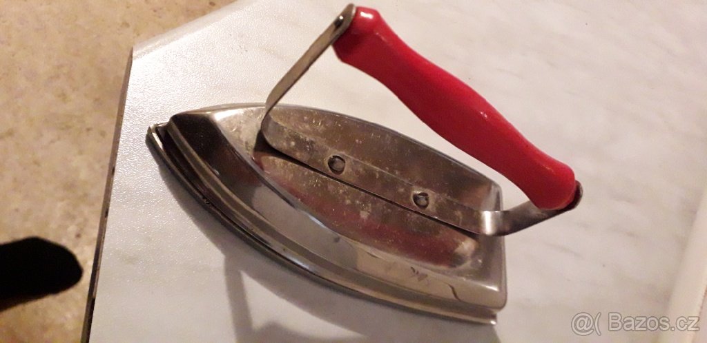 Retro dětská žehlička - 2