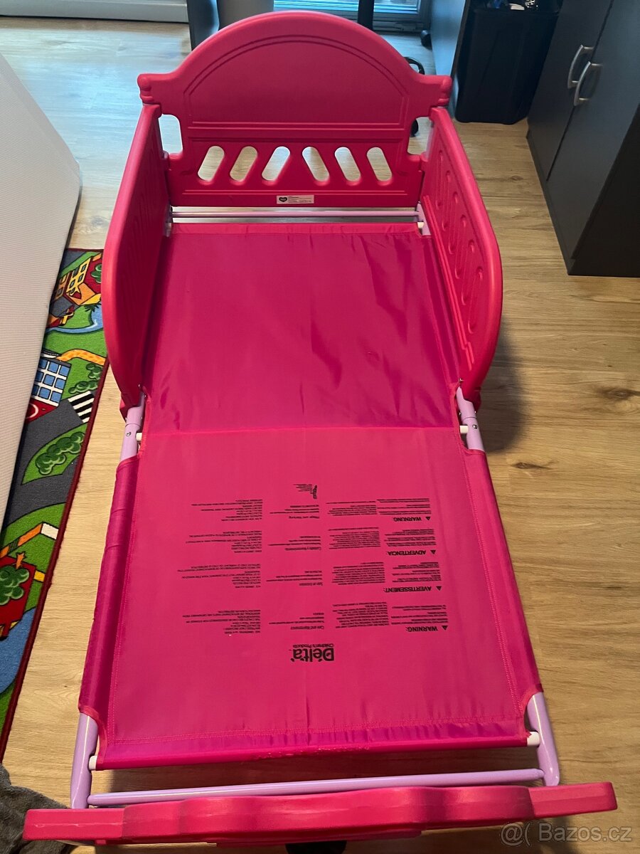 Dětská postel Minnie + 2x matrace - 2