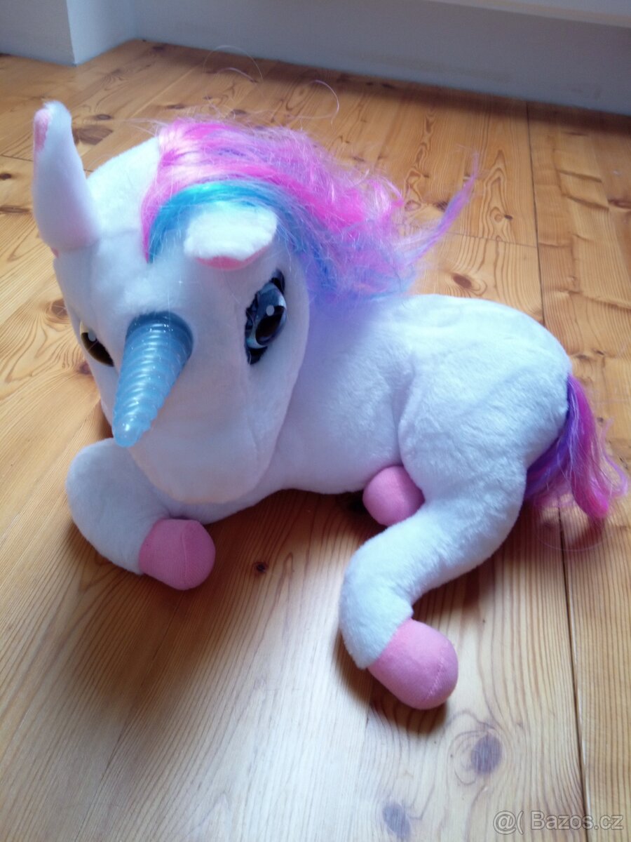 Interaktivní jednorožec Luna - 2